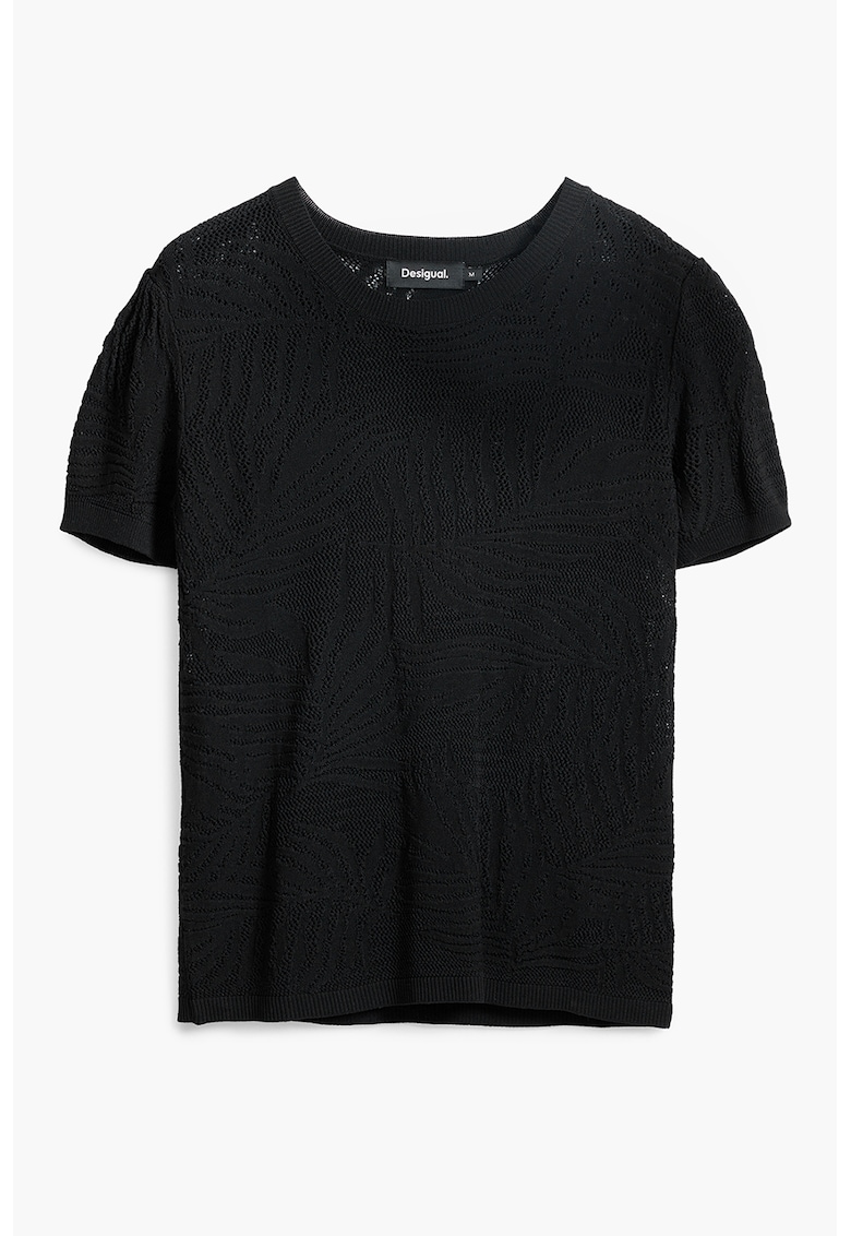 Tricou cu decolteu la baza gatului si model - Negru