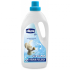 Detergent Lichid Hipoalergenic Chicco pentru Haine 1 5 Litri