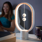 Lampa Smart Equilibrium cu doua sfere magnetice