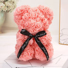Ursulet floral din Trandafiri de spuma 25 cm cu funda in cutie cadou C