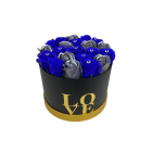 Aranjament floral Pearl Blue cutie rotunda cu 21 trandafiri sapun TIP 