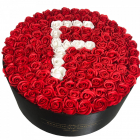 Aranjament floral personalizat cu litera F in cutie rotunda neagra cu 