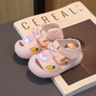Sandale roz pentru fetite Iepuras cochet