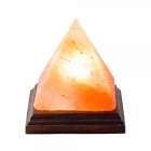 Lampa de sare Himalaya piramida pe suport de lemn Pronat
