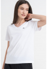 Tricou cu decolteu in V si logo discret - Alb