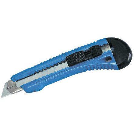 CUTTER PLASTIC 18MM CU SINA METALICA SI BLOCA