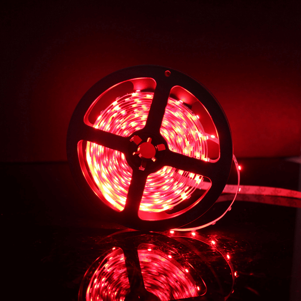 Banda LED Flink, flexibila, 12V, 12 W/ml, 3-4 lm, rosu, 5 m