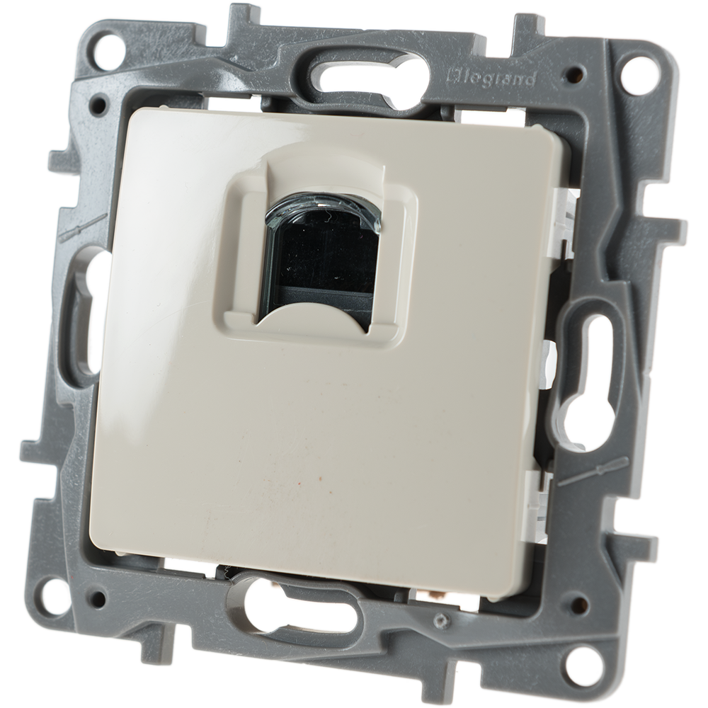 Priza date RJ45 UTP cat 6 Niloe, Legrand 764673, ivoar