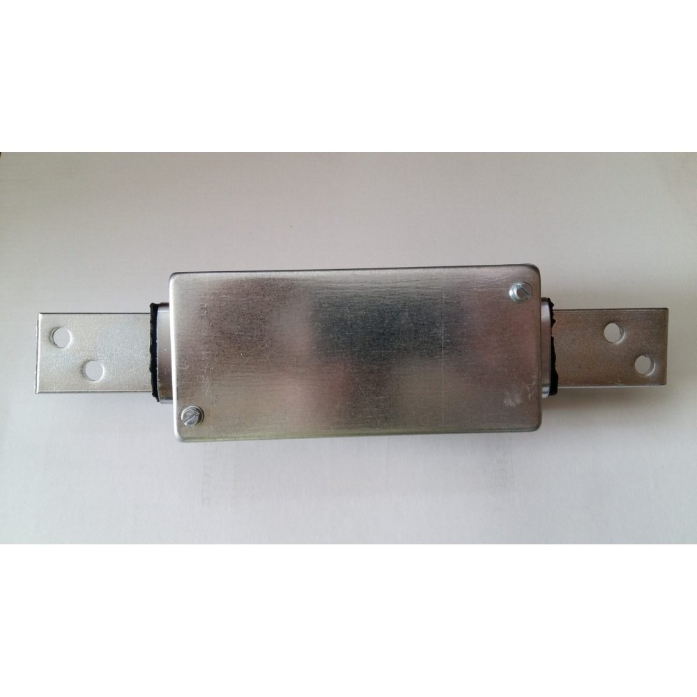 Cutie cu eclisa ( piesa de separatie ) impamantare legatura platbanda cu platbanda 30-40mm Betak CES1