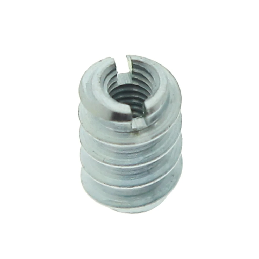 Bucsa dublu filetata crestata, otel, filet interior M8, 16 x 30 mm