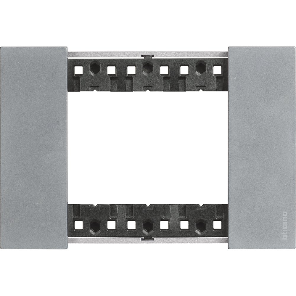 Rama ornament 3 module Bticino Living Now KA4803NW, moon