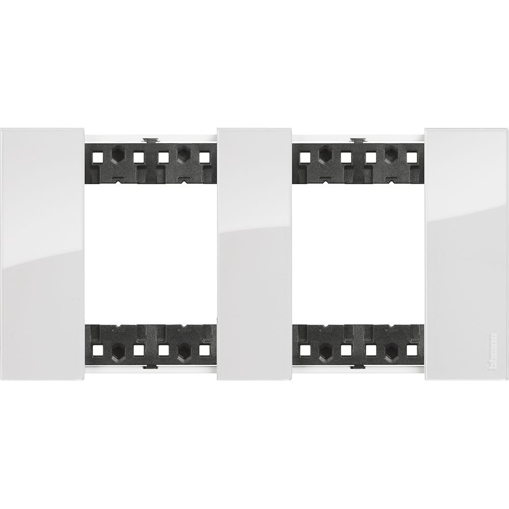 Rama ornament 2x2P 71mm Bticino Living Now KA4802M2DW, ice