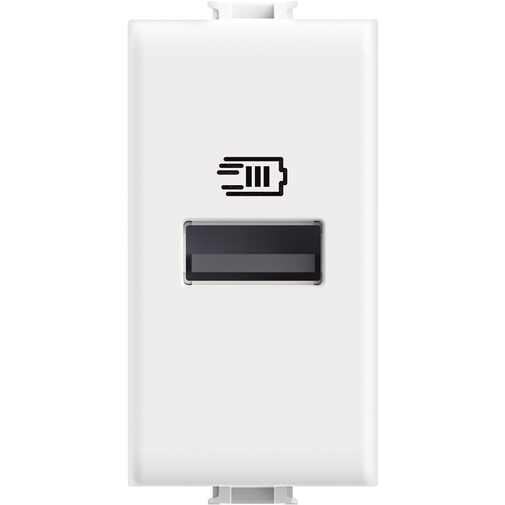 Incarcator Usb tip A 15W Bticino Matix AM4191A, alb