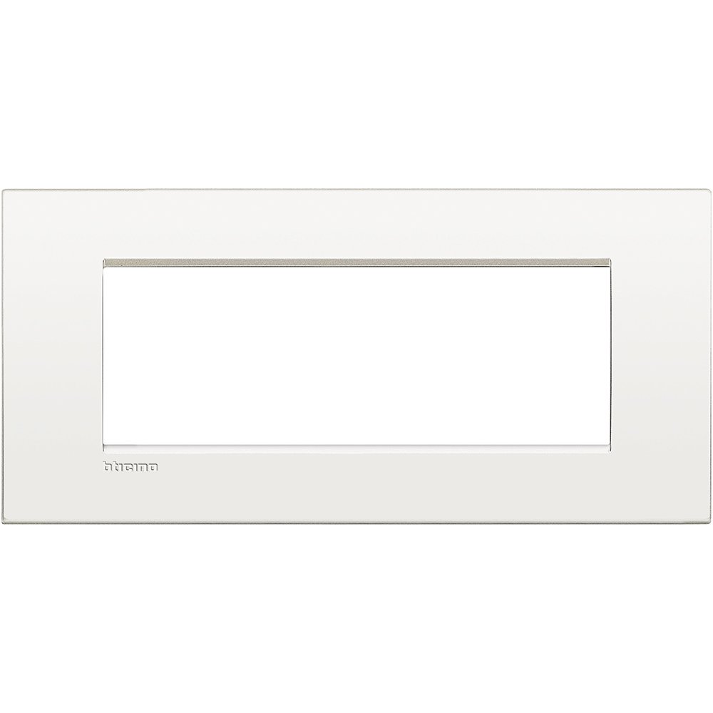 Rama ornament 7 module Bticino Living Light AIR LNC4807BN, alb pur