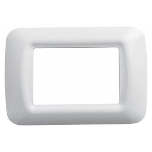 Rama ornament 3 module Gewiss System TOP GW22503, alb