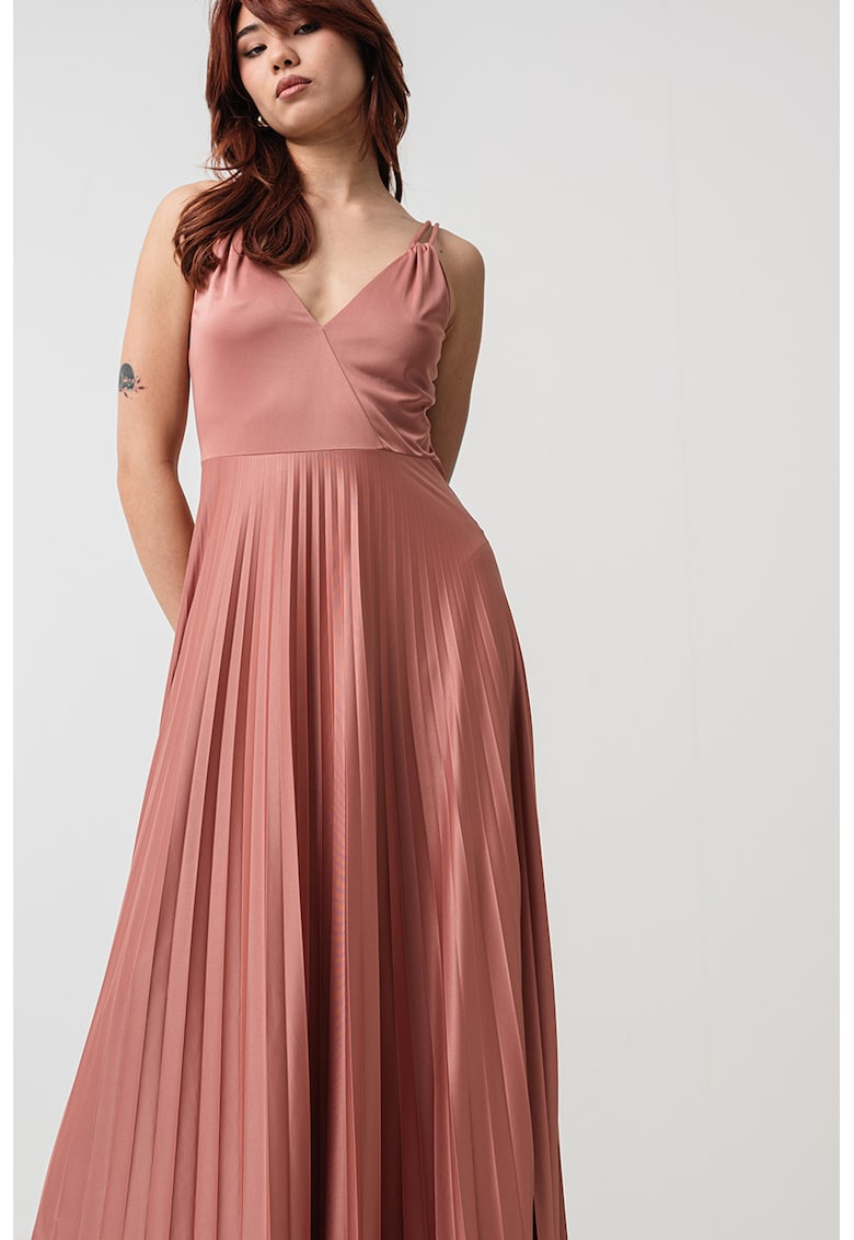 Oferte la Rochie maxi cu pliuri - Rosu stins