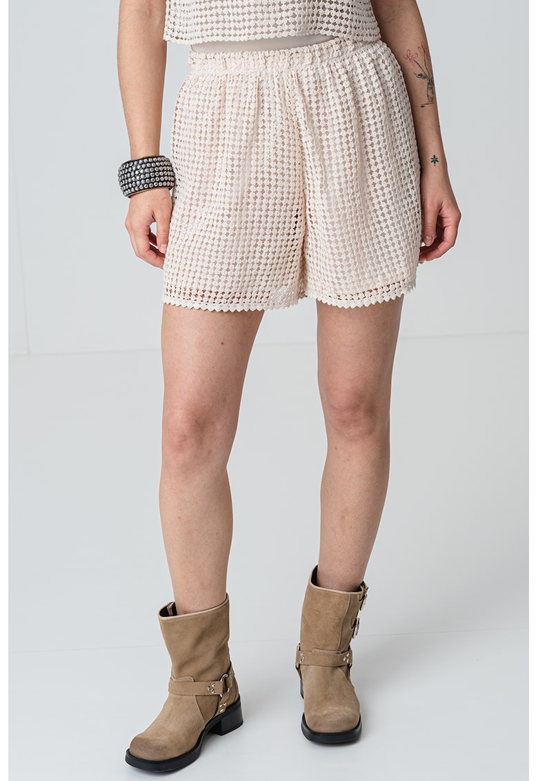 Oferte la Pantaloni scurti crosetati cu talie medie - Bej deschis