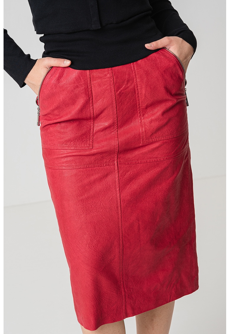 Oferte la Fusta midi de piele - Visiniu