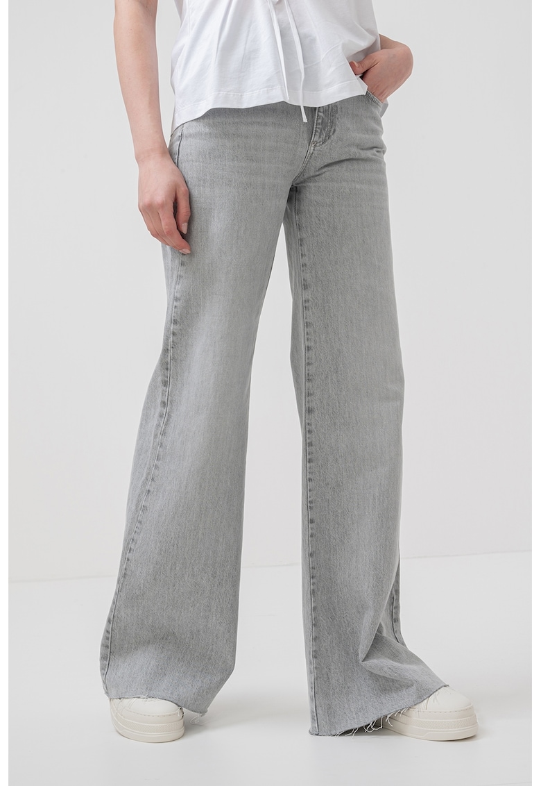 Oferte la Blugi de denim cu croiala ampla - Gri deschis