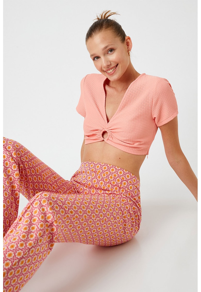 Tricou crop cu decolteu in V - Roz somon