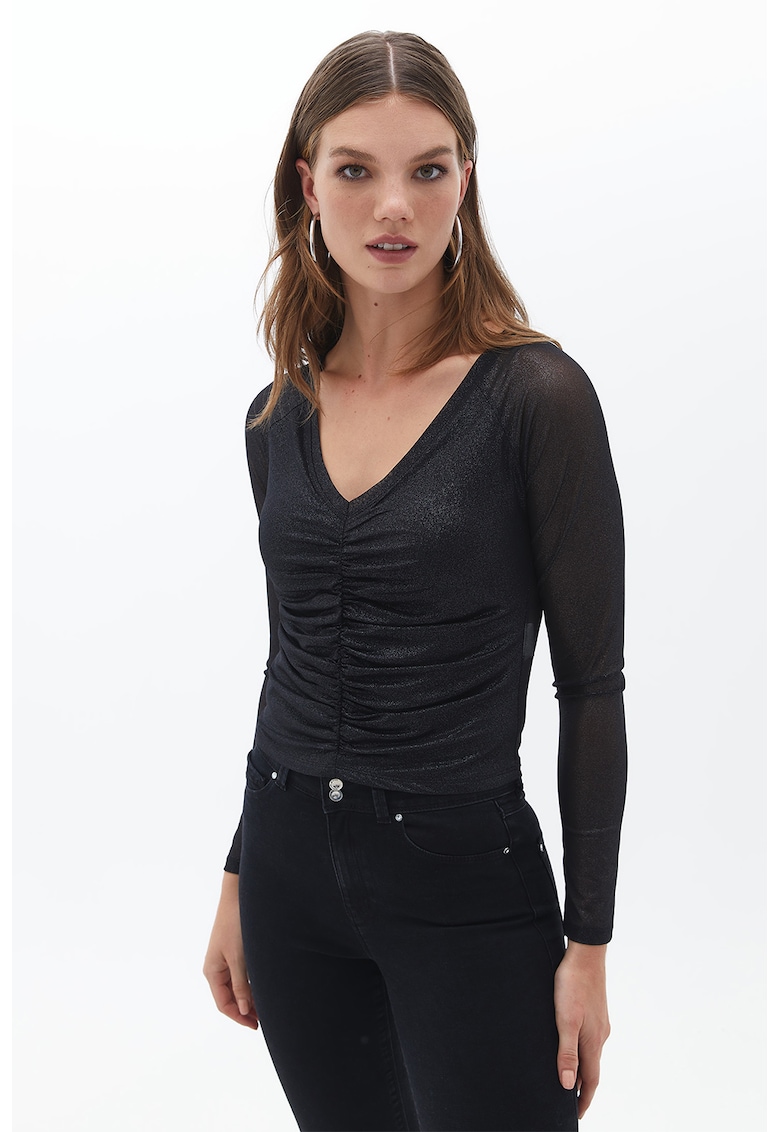 Oferte la Bluza cu decolteu in V si model drapat - Negru