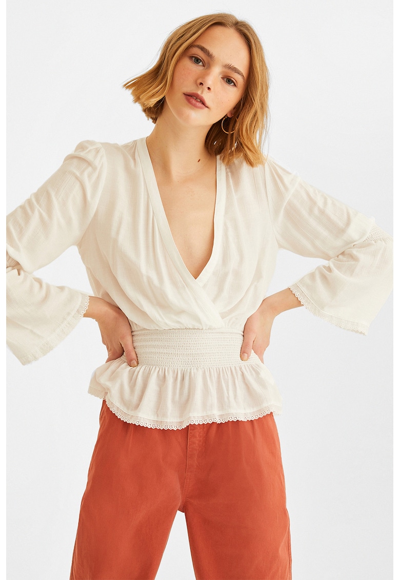 Oferte la Bluza cu decolteu adanc Vipdanluz - Crem