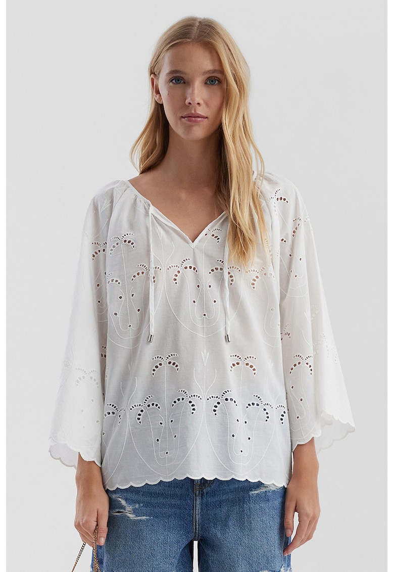 Oferte la Bluza lejera cu terminatii valurite - Alb