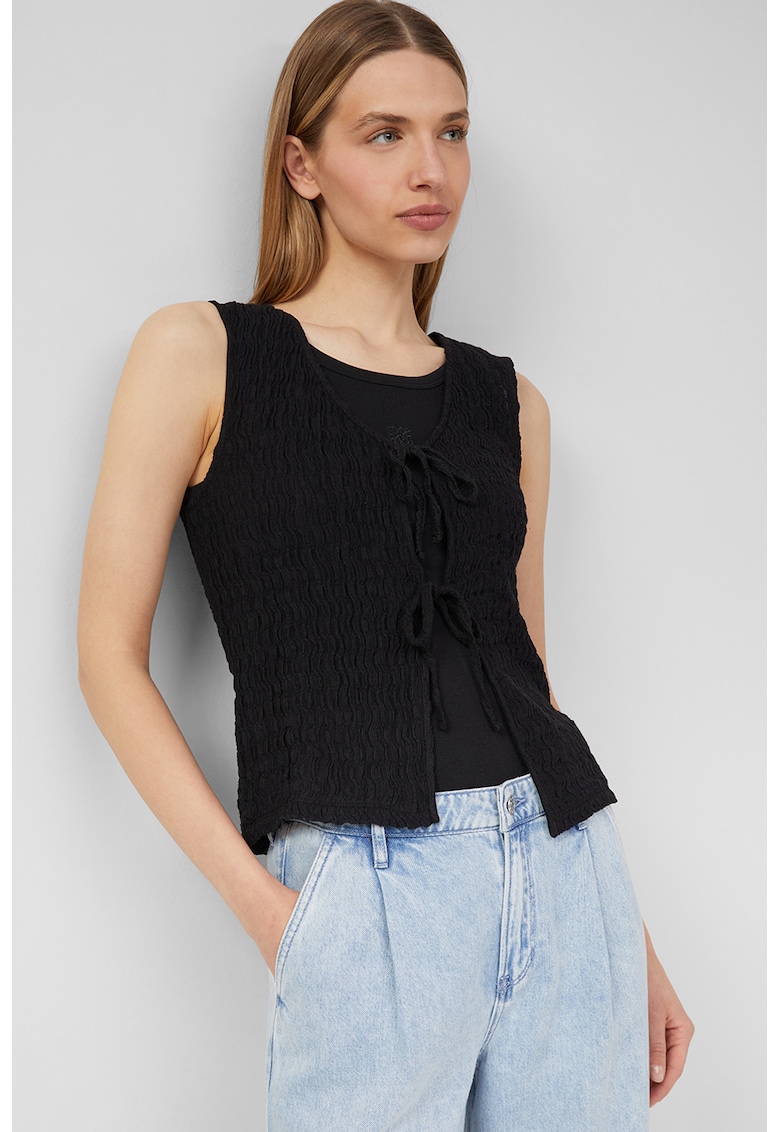 Oferte la Top texturat cu prindere in fata - Negru