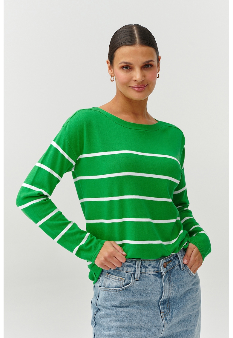Pulover cu decolteu barcuta si model in dungi - Alb/Verde