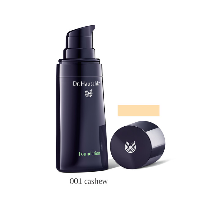Fond de ten Dr. Hauschka Make-Up Foundation (Gramaj: 30 ml, Nuanta fond de ten:  001 Cashew)