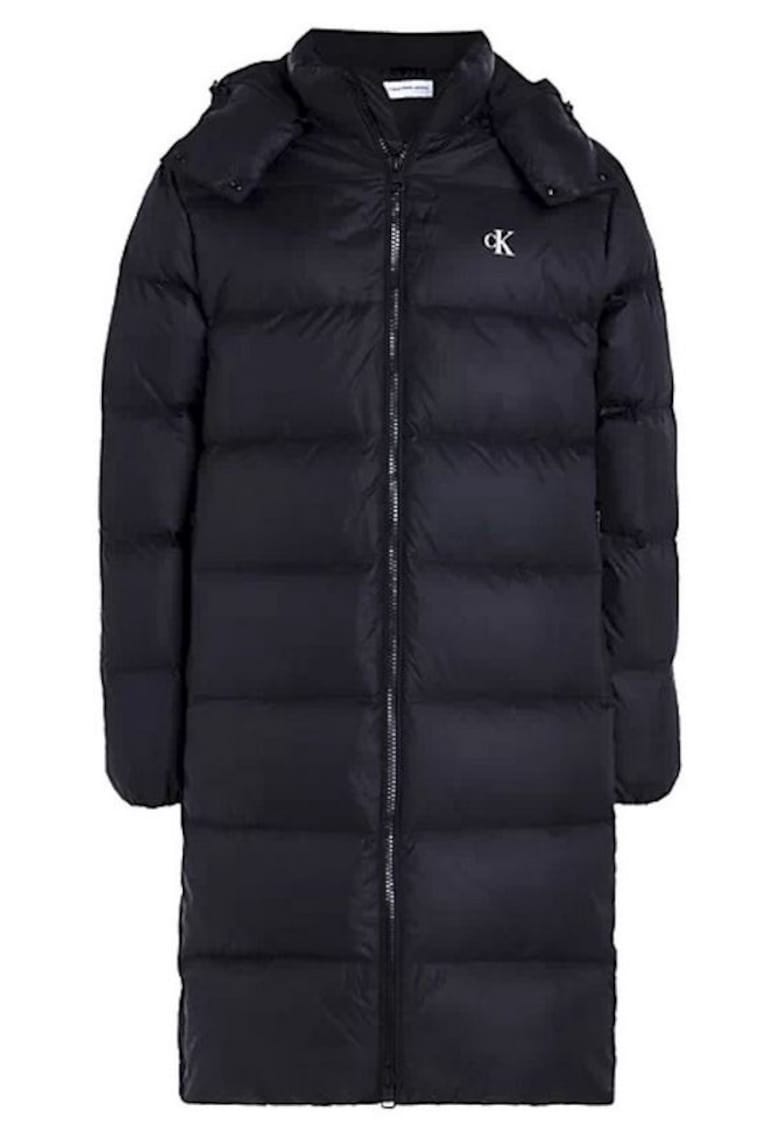 Geaca cu umplutura de pene