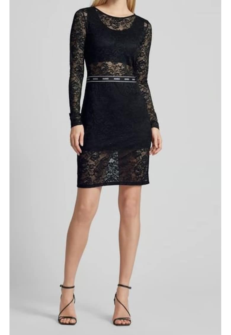Rochie mini din dantela