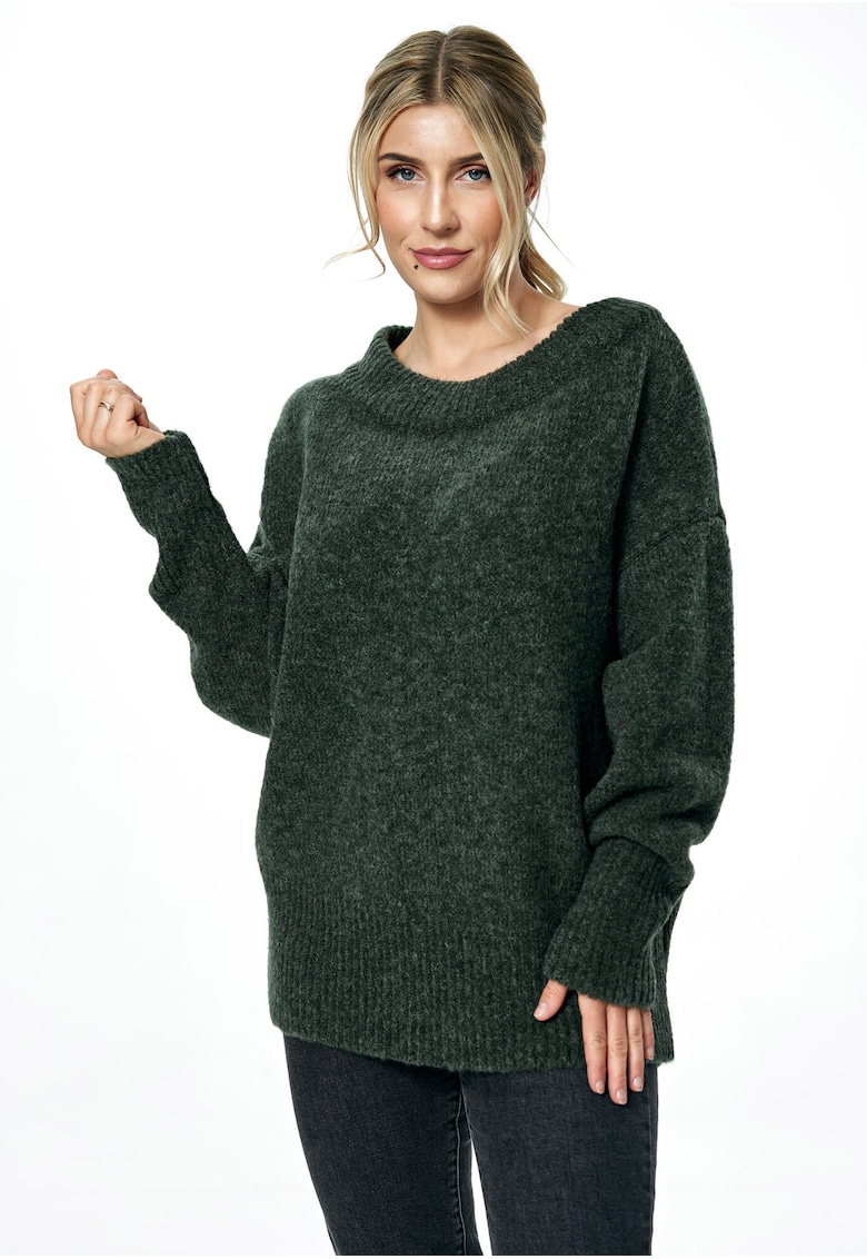 Pulover dama  oversize - guler barca - masliniu inchis - material tricotat cu lana -
