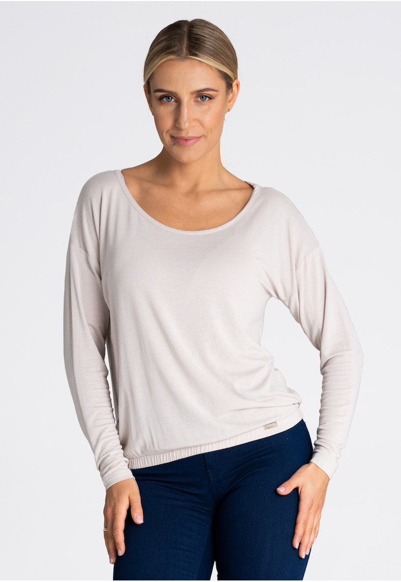 Bluza dama  M981 - bej - 94% vascoza - 6% elastan - croiala simpla - maneci lungi