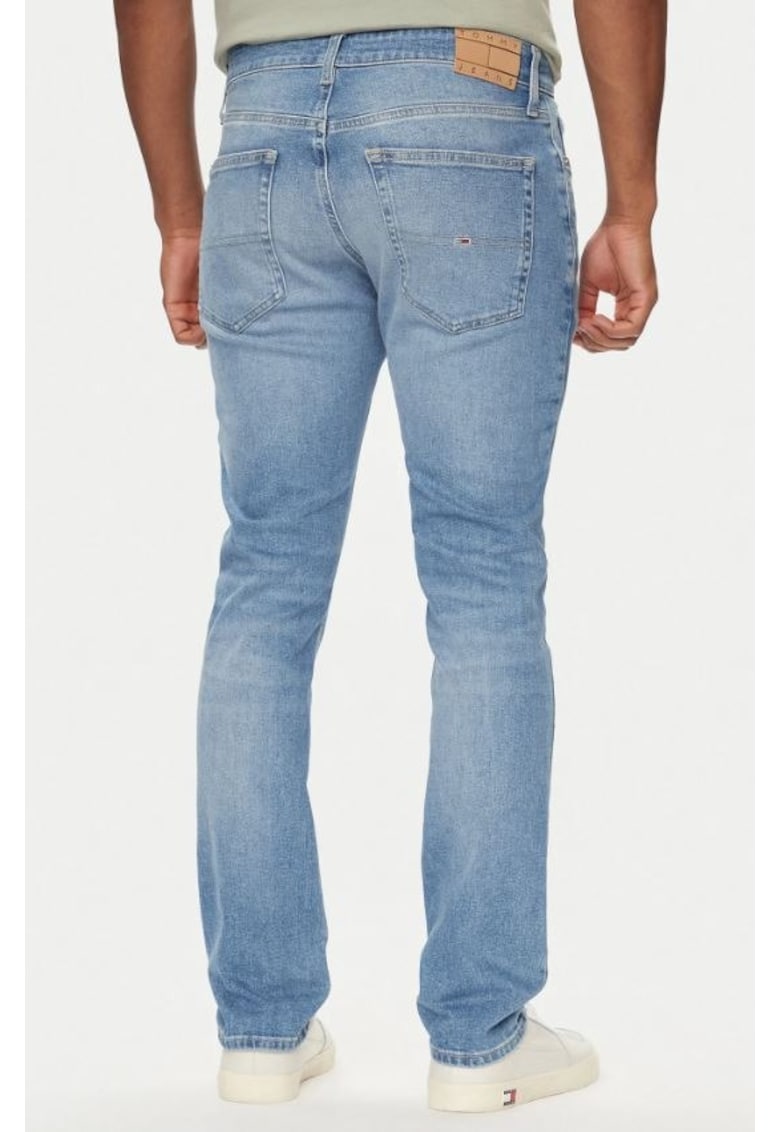 Blugi regular fit cu talie medie
