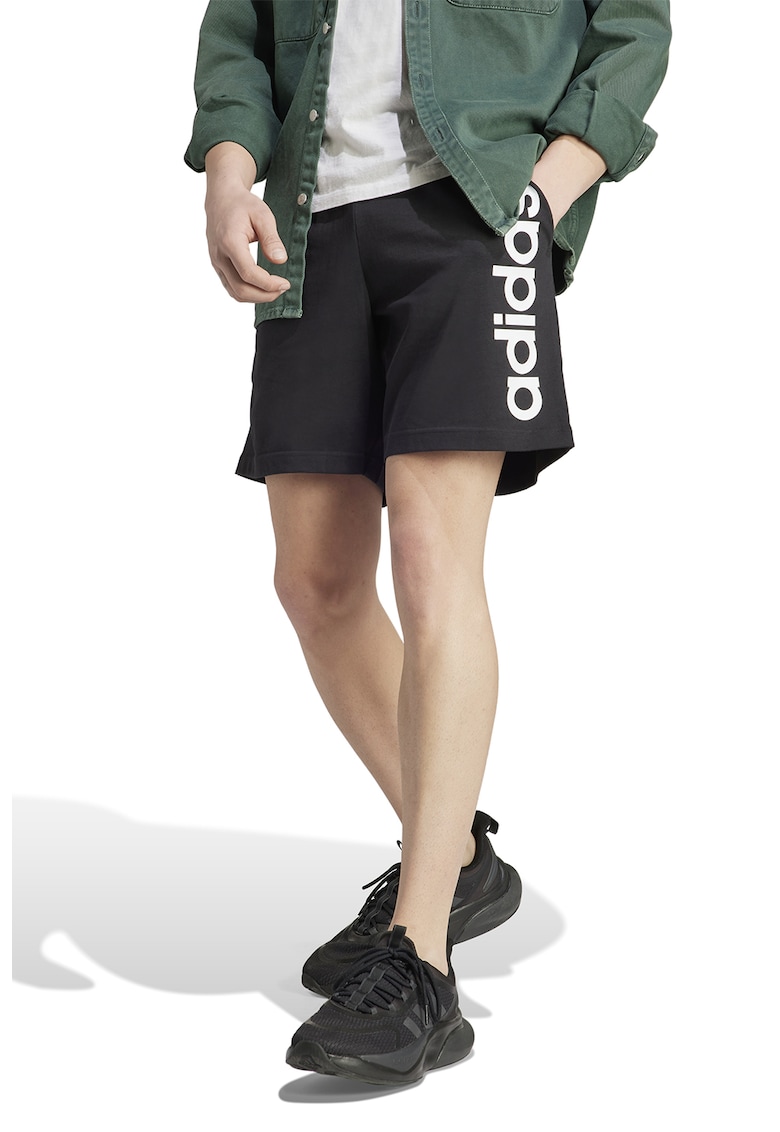 Pantaloni scurti cu imprimeu logo si snur - Negru