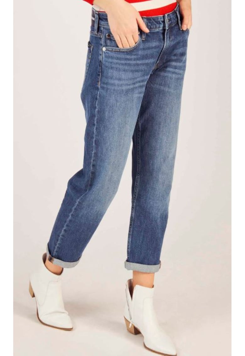 Blugi boyfriend fit -
