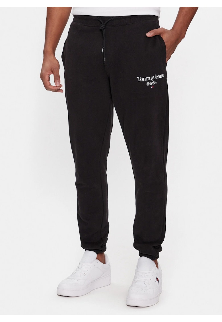 Pantaloni de trening cu buzunare laterale