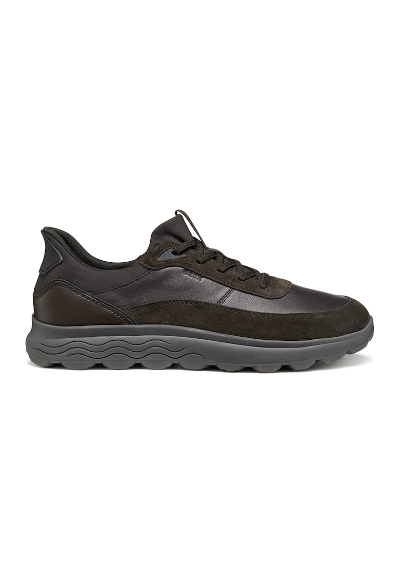 Oferte la Pantofi sport cu garnituri de piele si piele intoarsa - Maro inchis