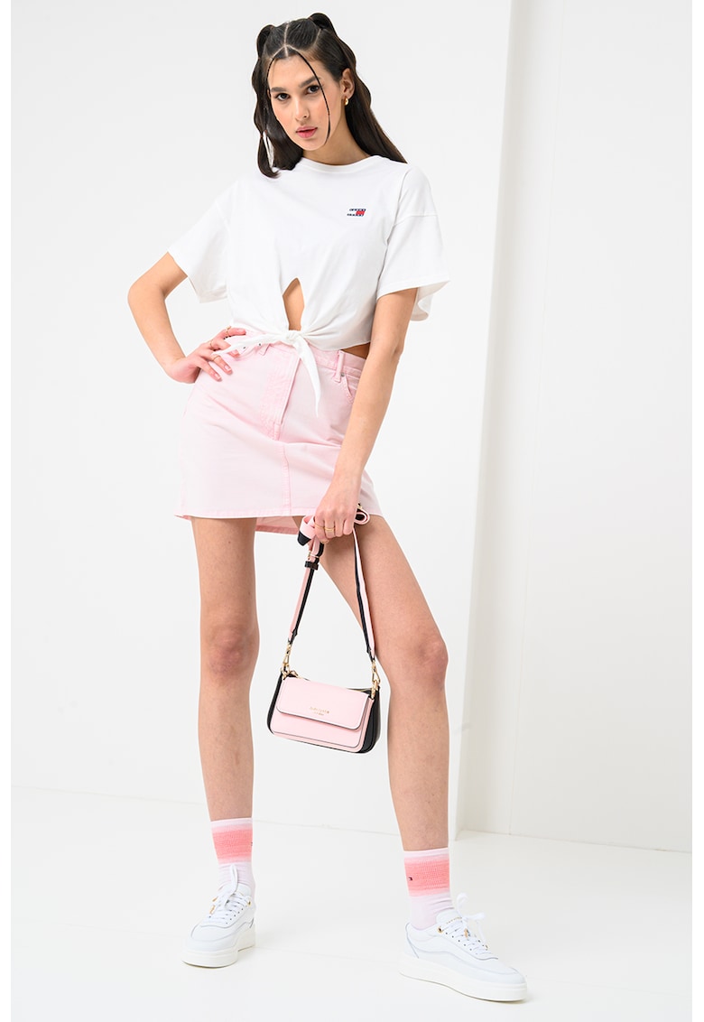 Tricou crop cu decolteu la baza gatului