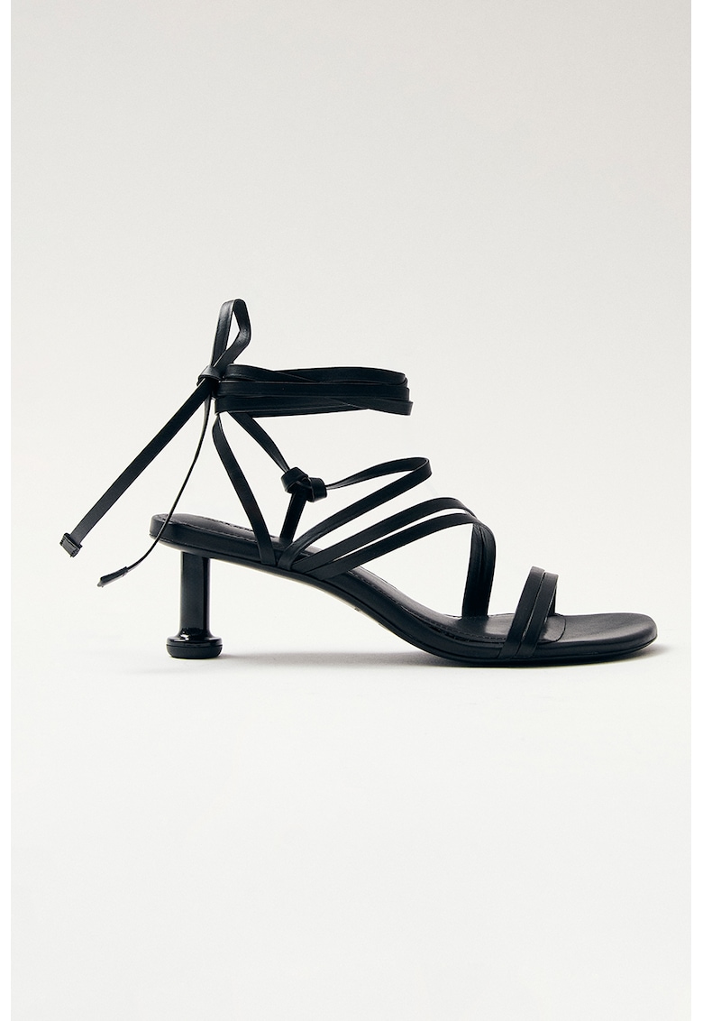 Sandale de piele cu barete multiple - Negru