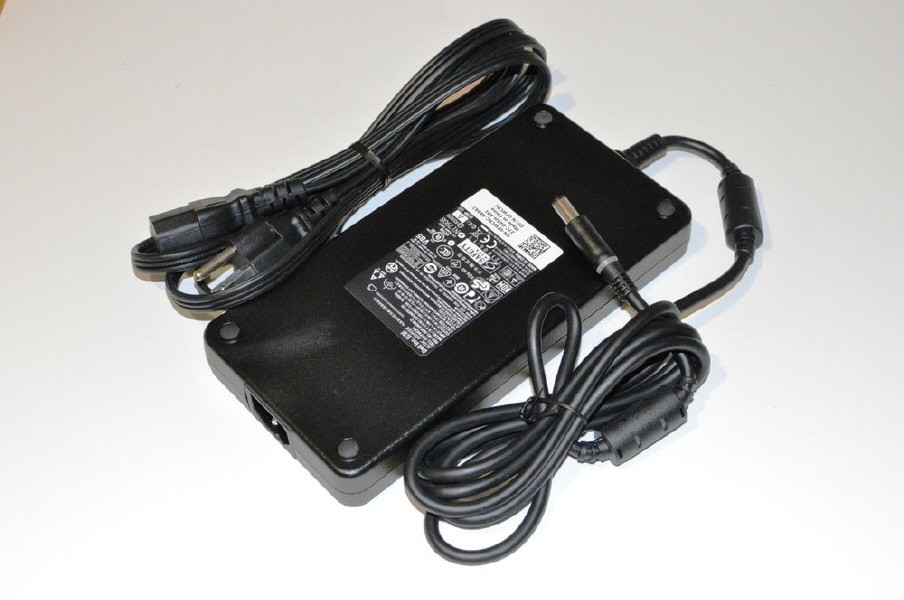 Alimentator pt.: LAPTOP DELL; model: GA240PE-00; 19.5V; 11800mAh; 240W; "0FWCRC"; REF