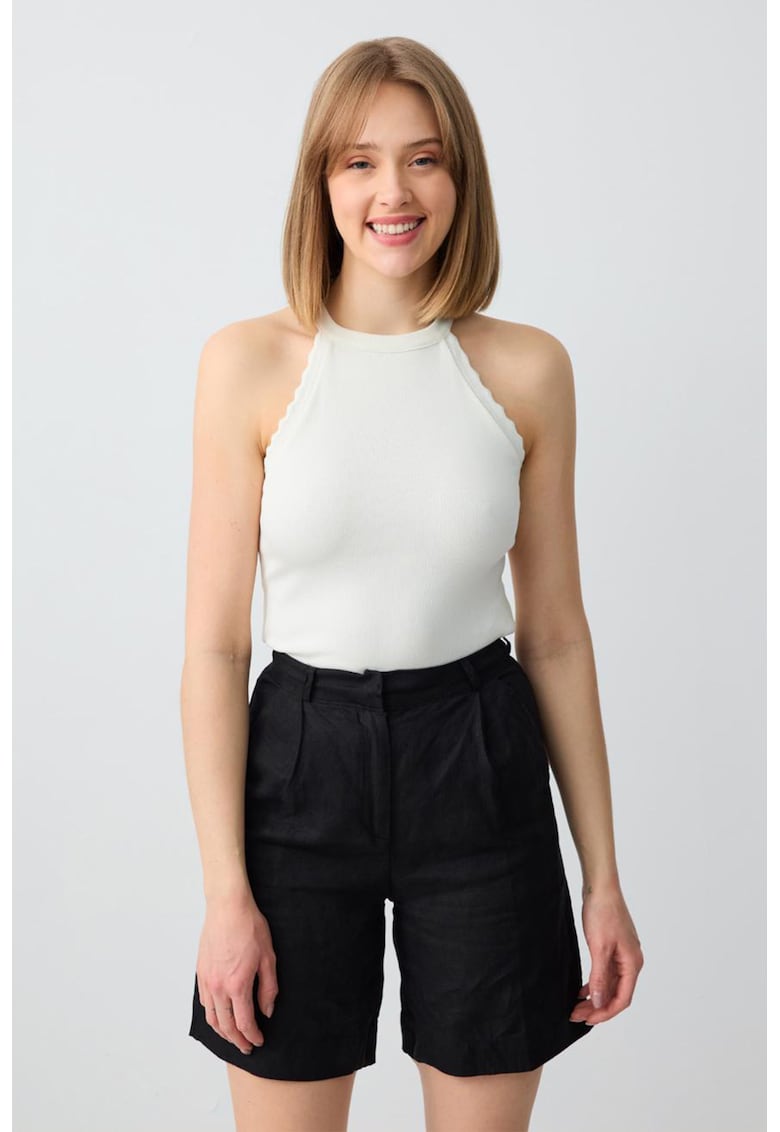 Pantaloni scurti de in cu talie inalta - Negru