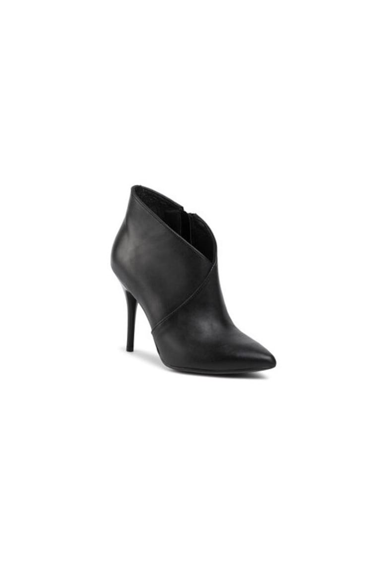 Ghete dama  206711854 - Piele naturala - 40 EU - Negru