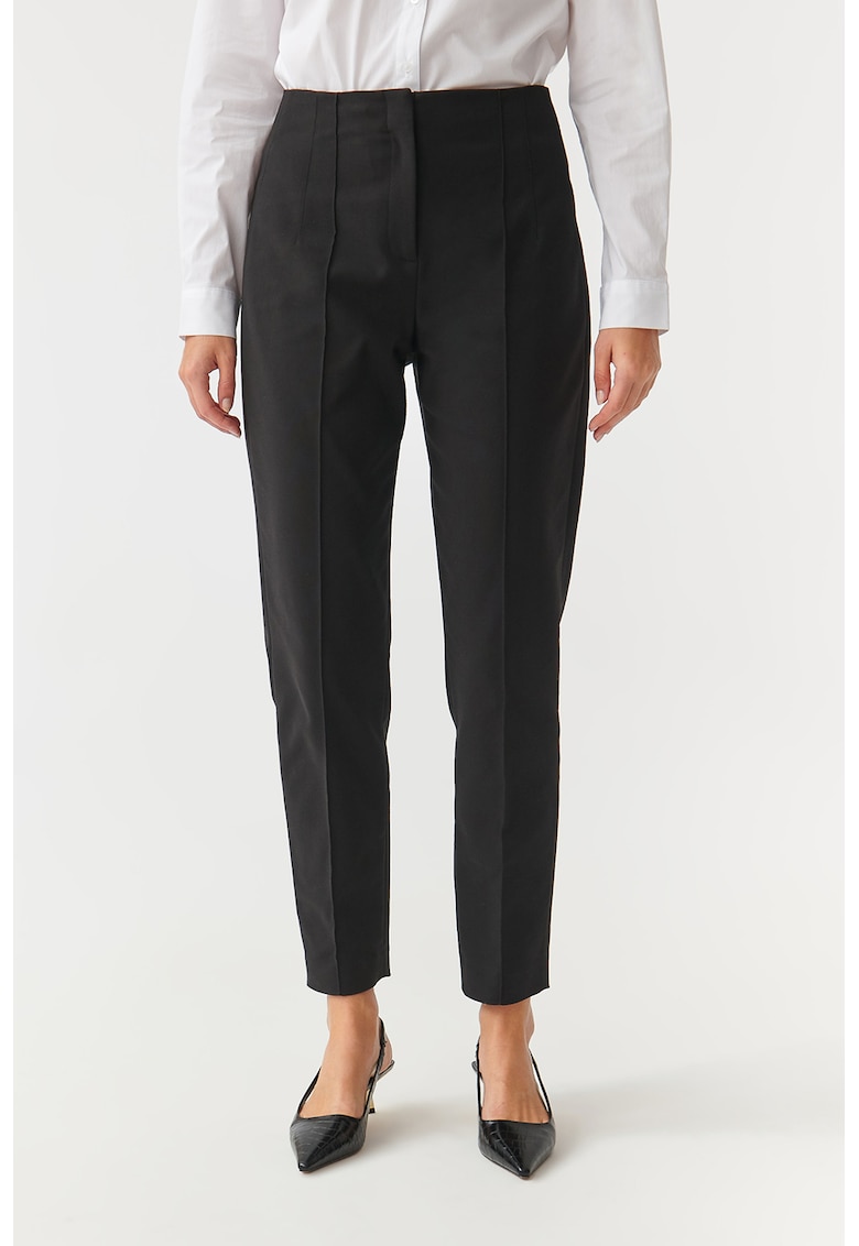 Pantaloni cu croiala conica si model uni Miwo - Negru