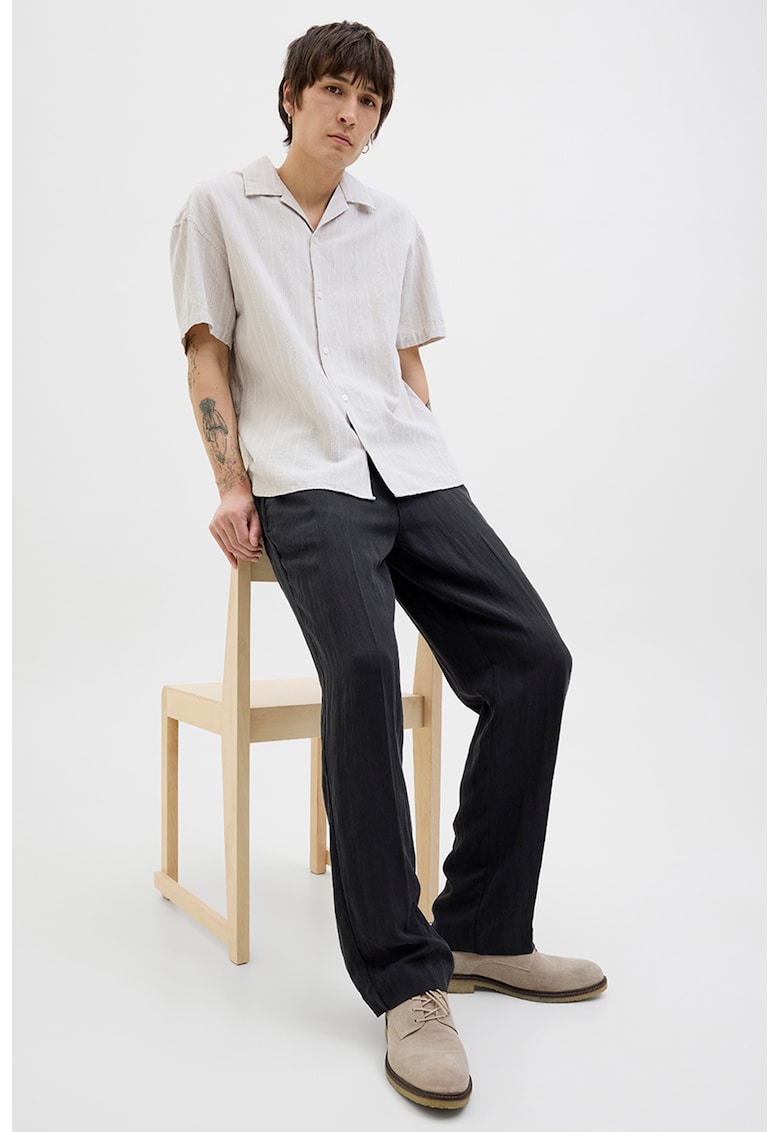 Pantaloni drepti cu model uni - Negru