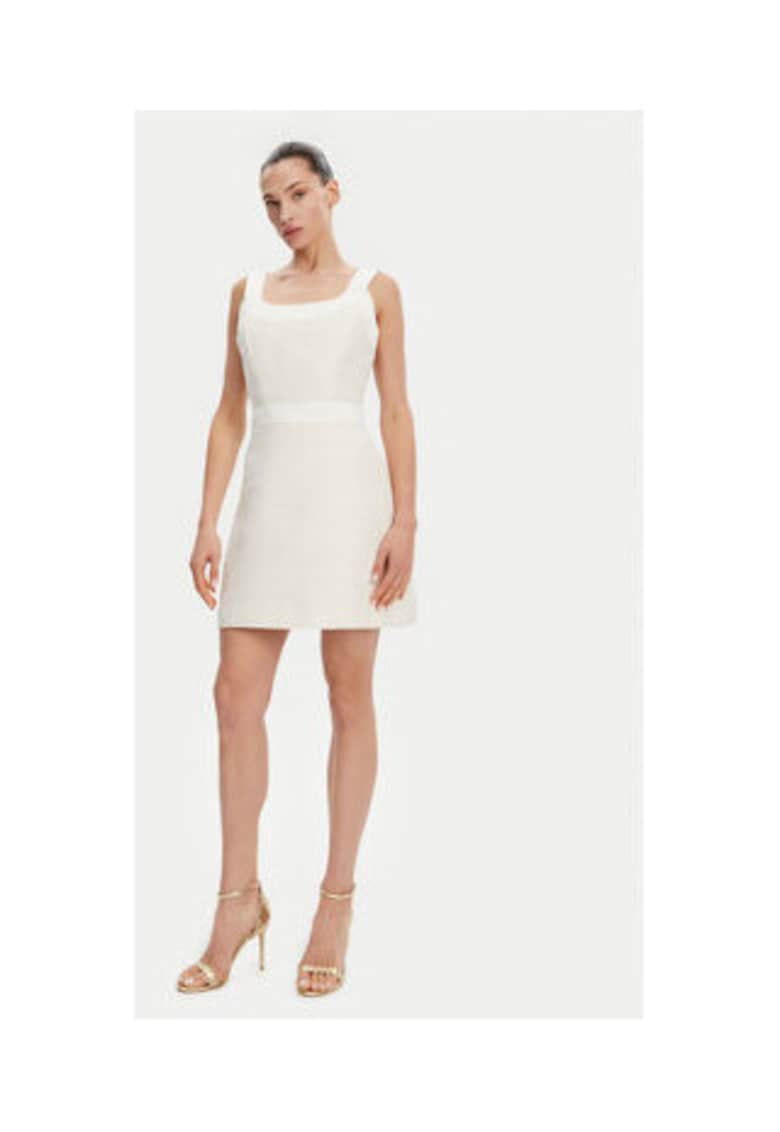 Rochie casual cu model uni