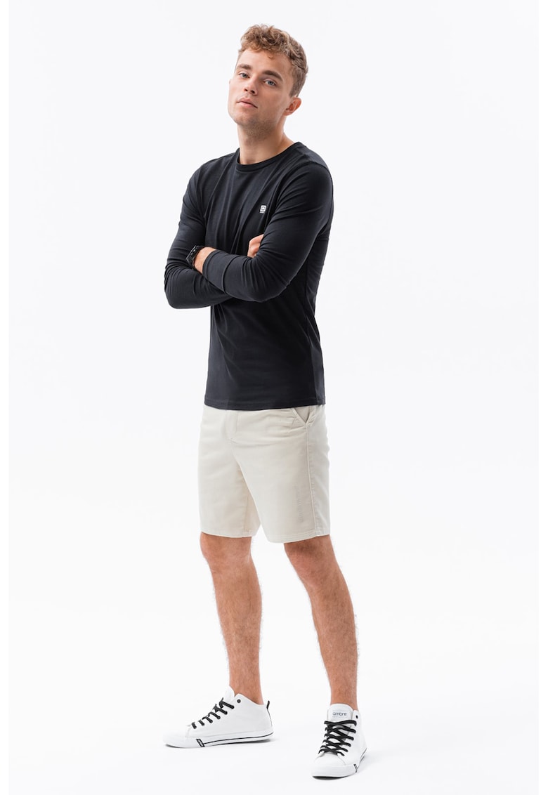 Bluza cu decolteu la baza gatului - Negru