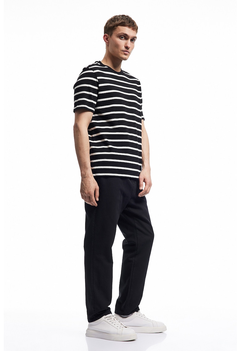 Pantaloni conici de bumbac cu buzunare laterale - Negru
