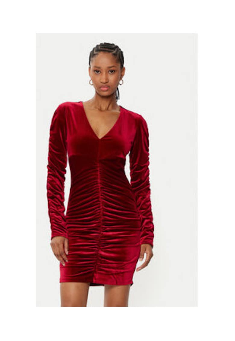 Rochie din catifea cu fronseuri